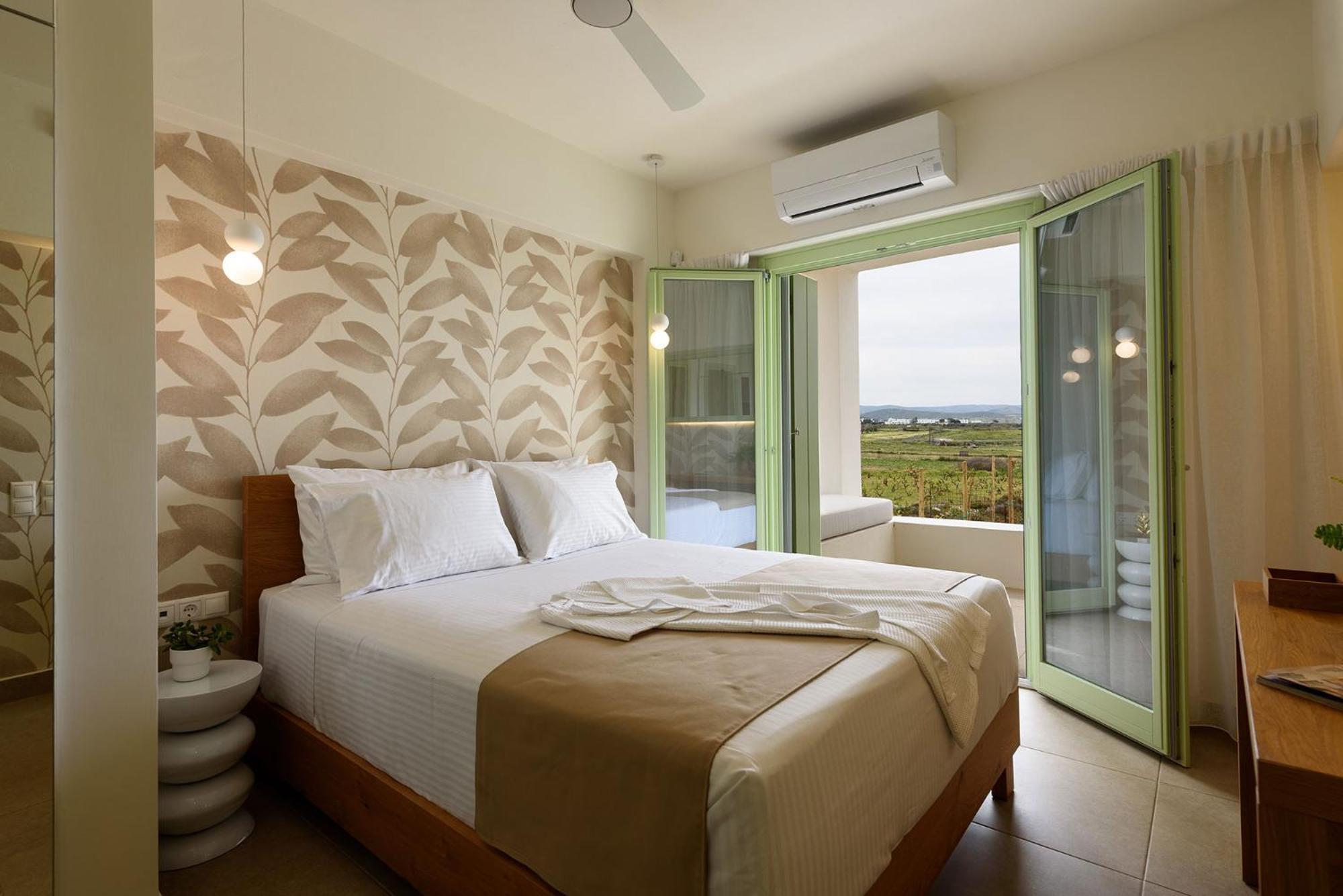 Plioni Villas & Suites Mikrí Vígla Szoba fotó